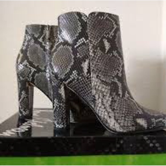 Sam Edelman Booties - 7 - Picture 1 of 6